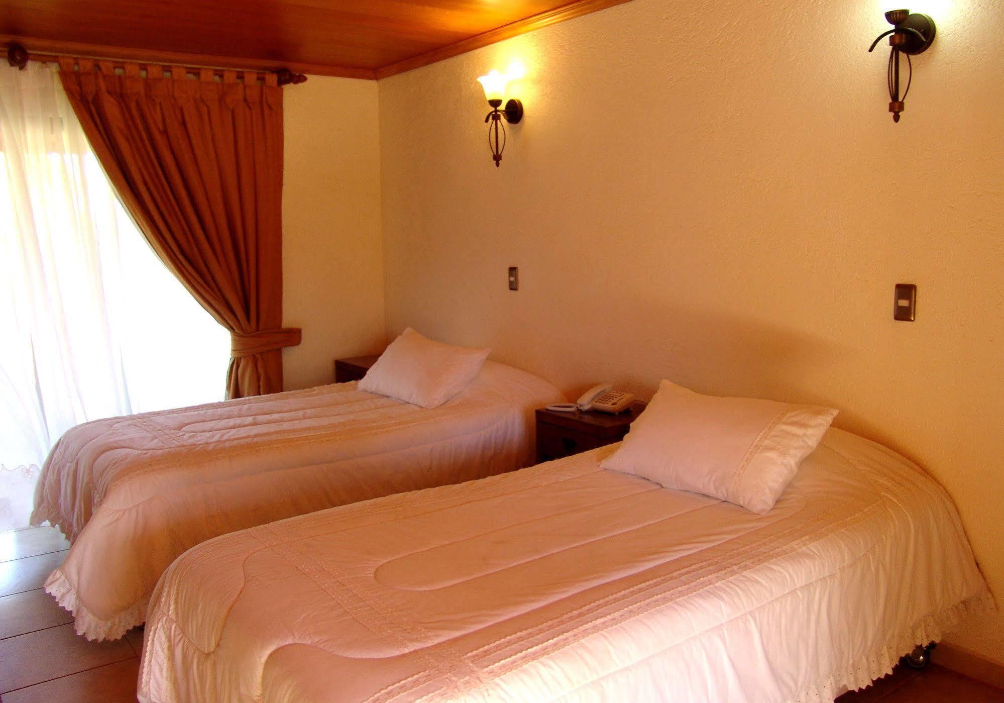 Hotel Puku Vai Hanga Roa Luaran gambar